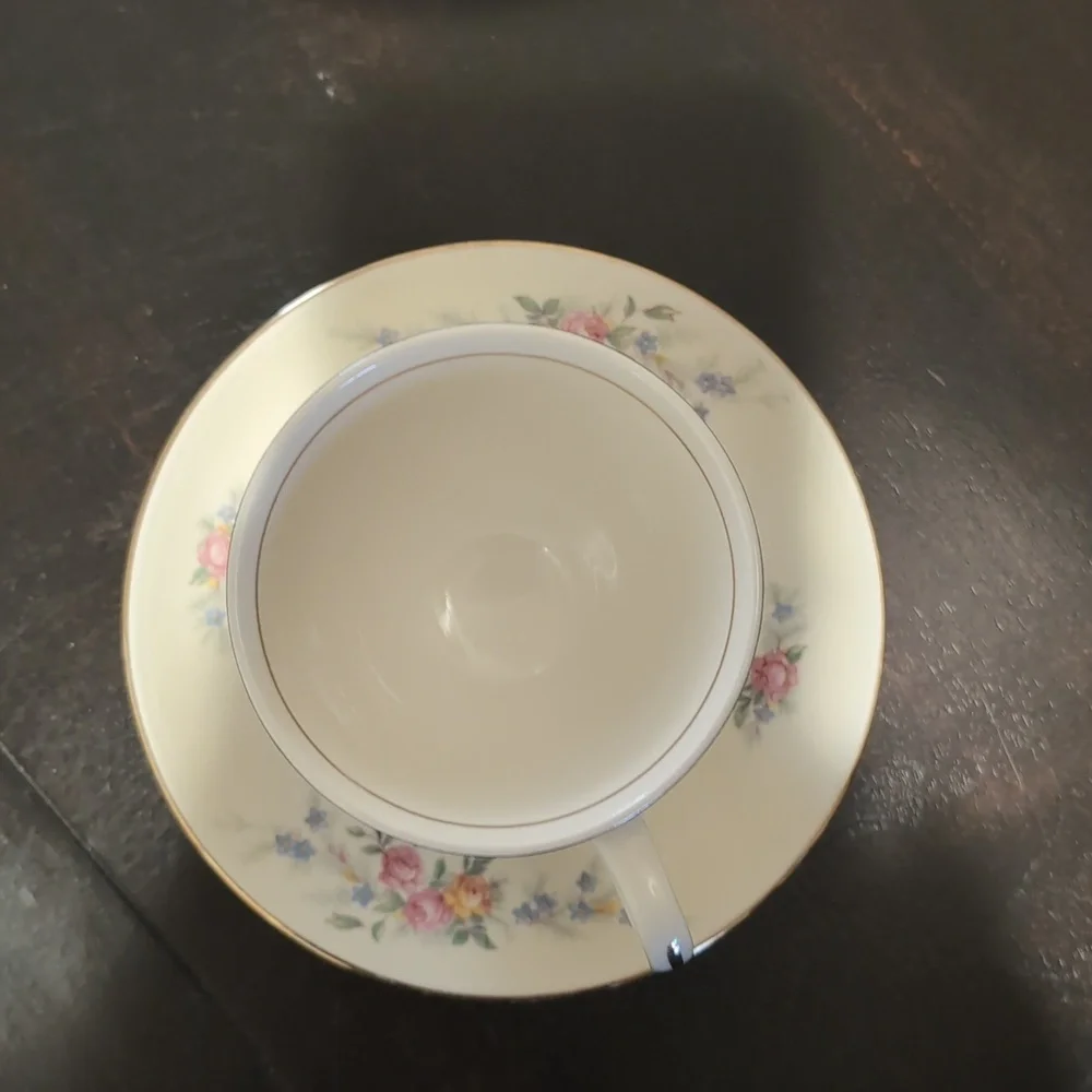 Four (4) Homer Laughlin Eggshell Nautilus Ferndale Cup And Saucer Sets